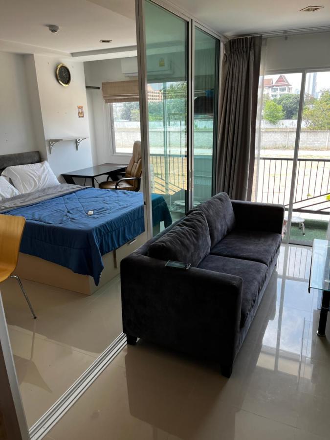 Trio Gems Condo Near Beach And Food Market Jomtien Beach Εξωτερικό φωτογραφία
